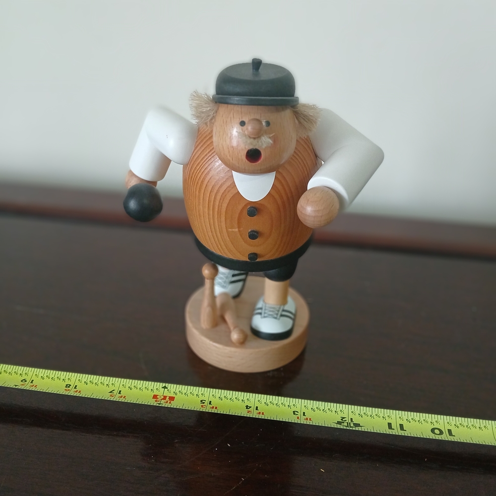 KWO Saxony Shelf Sitter, a traditional German wooden incense smoker